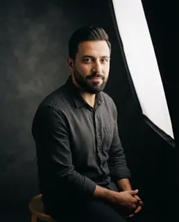 نمونه خروجی پرامپت «تک‌نور سافت‌باکس بزرگ»، ساخته‌شده با هوش مصنوعی
